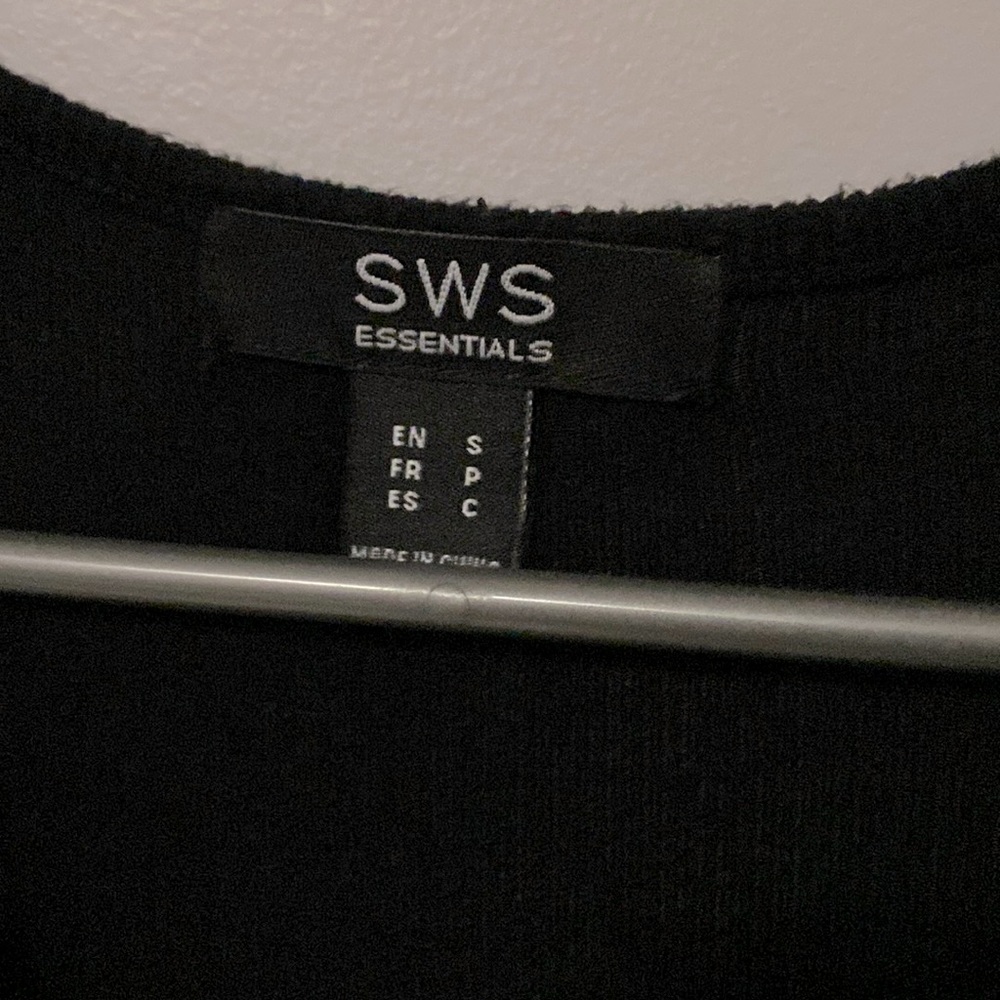 Essentials Tank Top - Picture 3 of 3